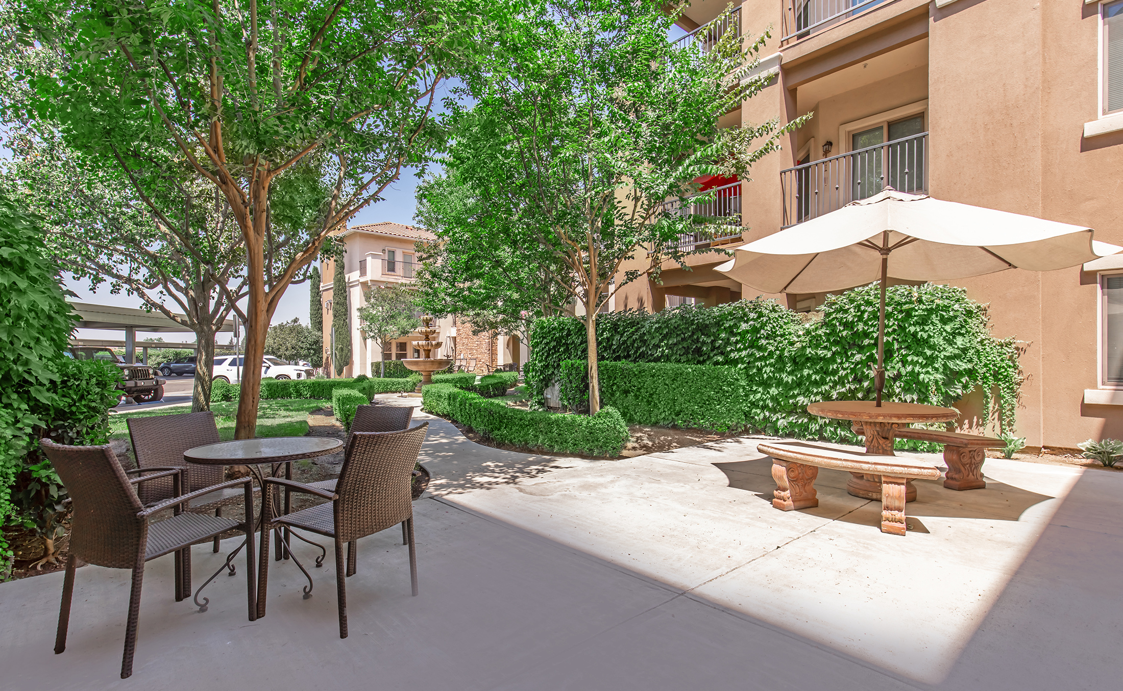 Villa Sorrento Apartments in Clovis, CA
